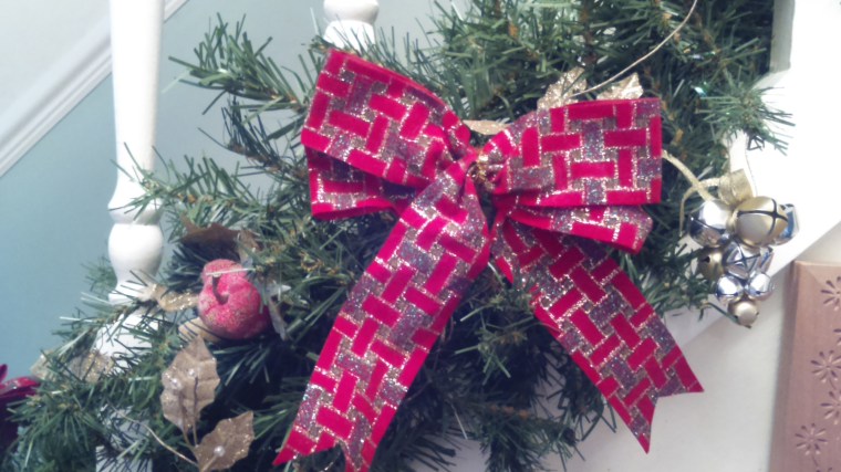 pretty Christmas bows