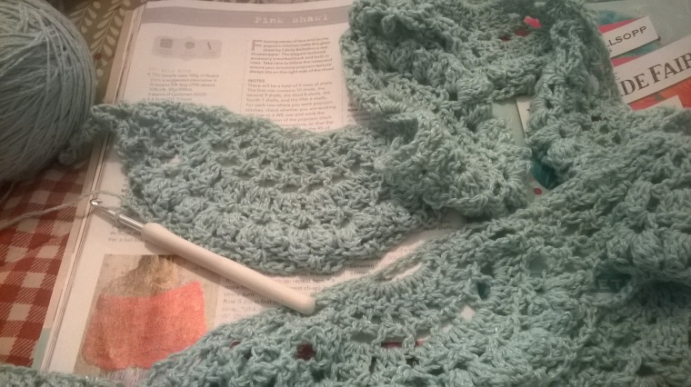 shawl crochet ayarnyrobin