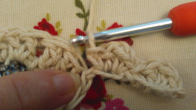 crochet barefoot sandal, Corfu, free pattern, ayarnyrobin