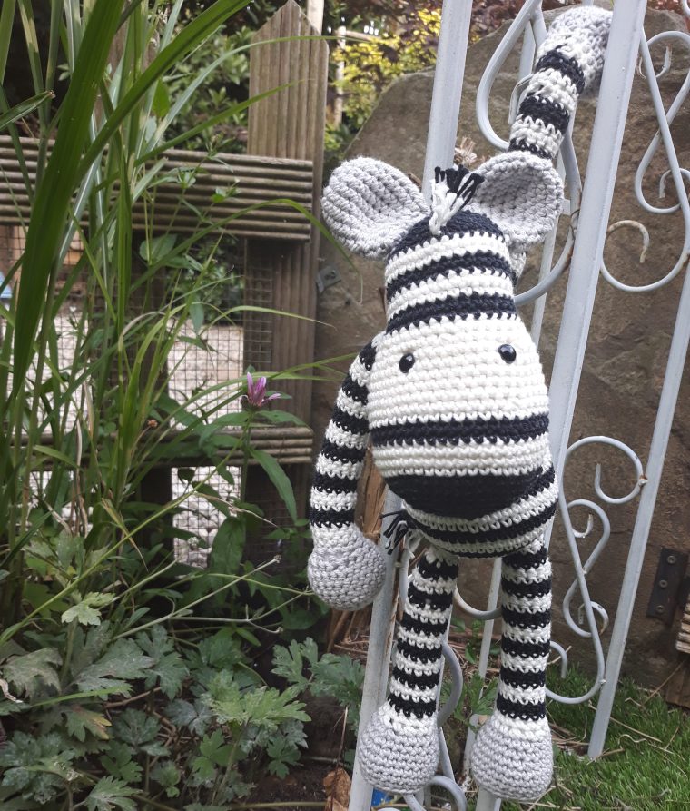 crochet zebra