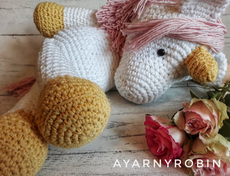 amigurumi unicorn