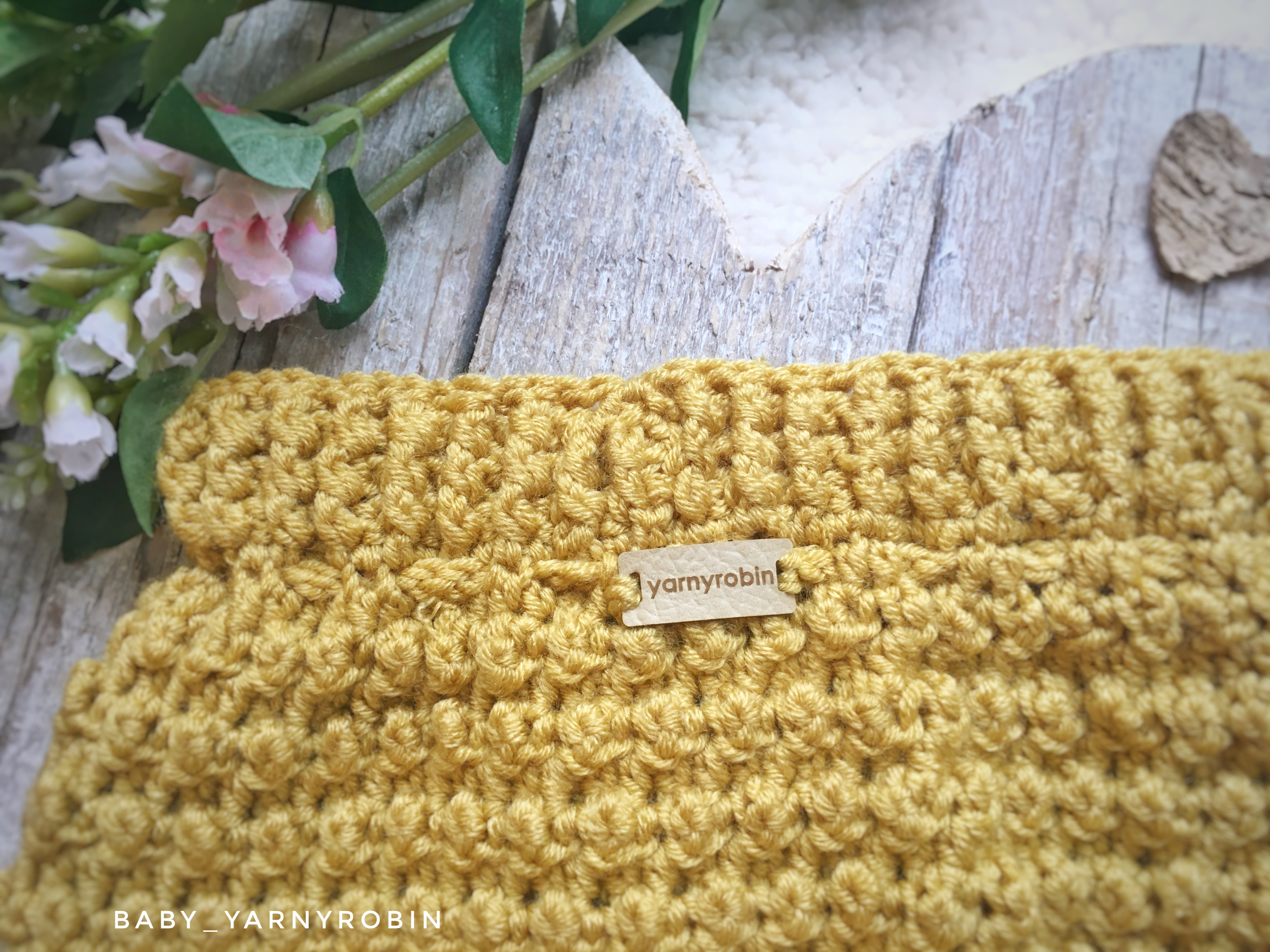 crochet baby bloomers, shorts