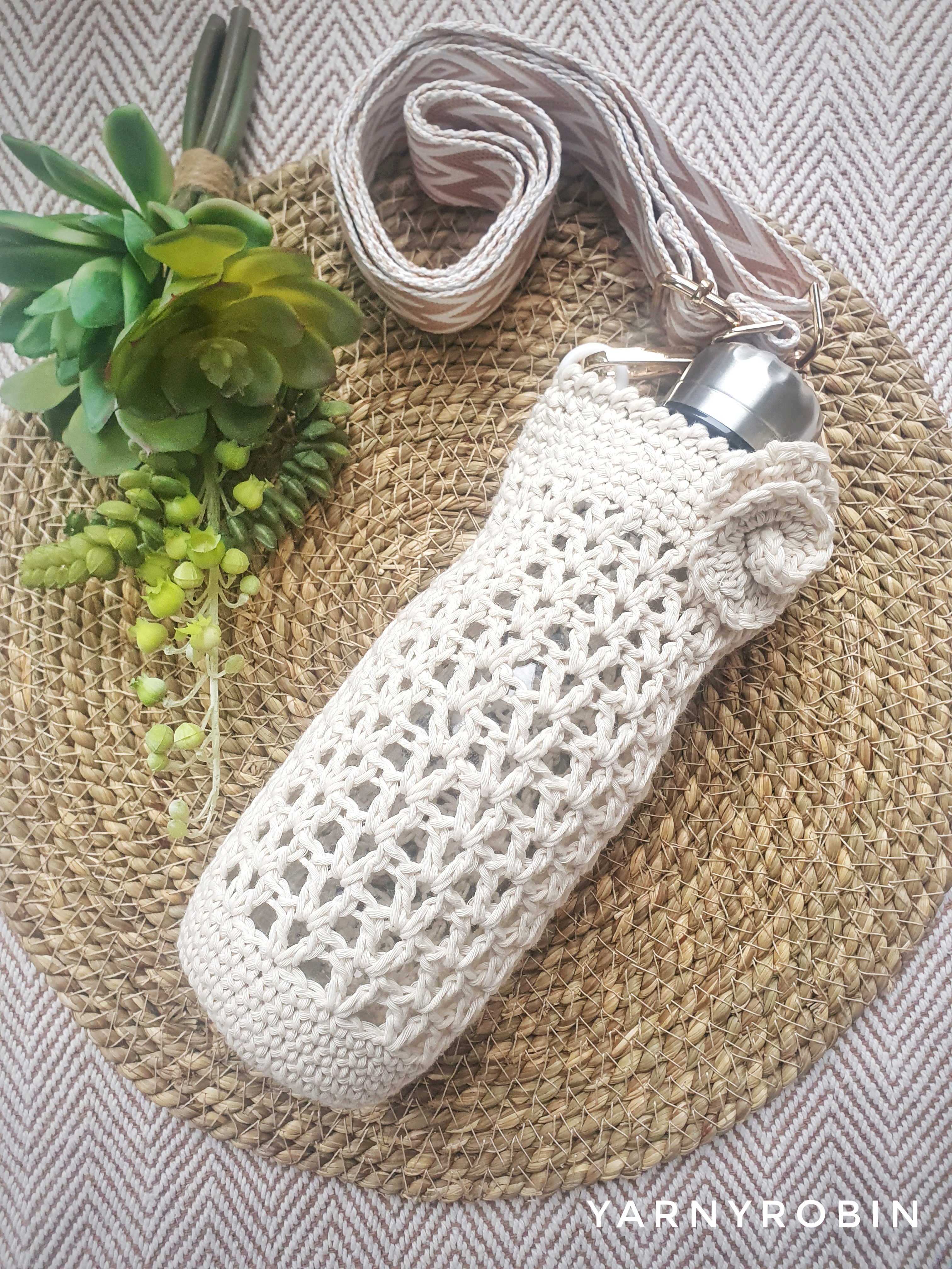 Crochet bottle holder
