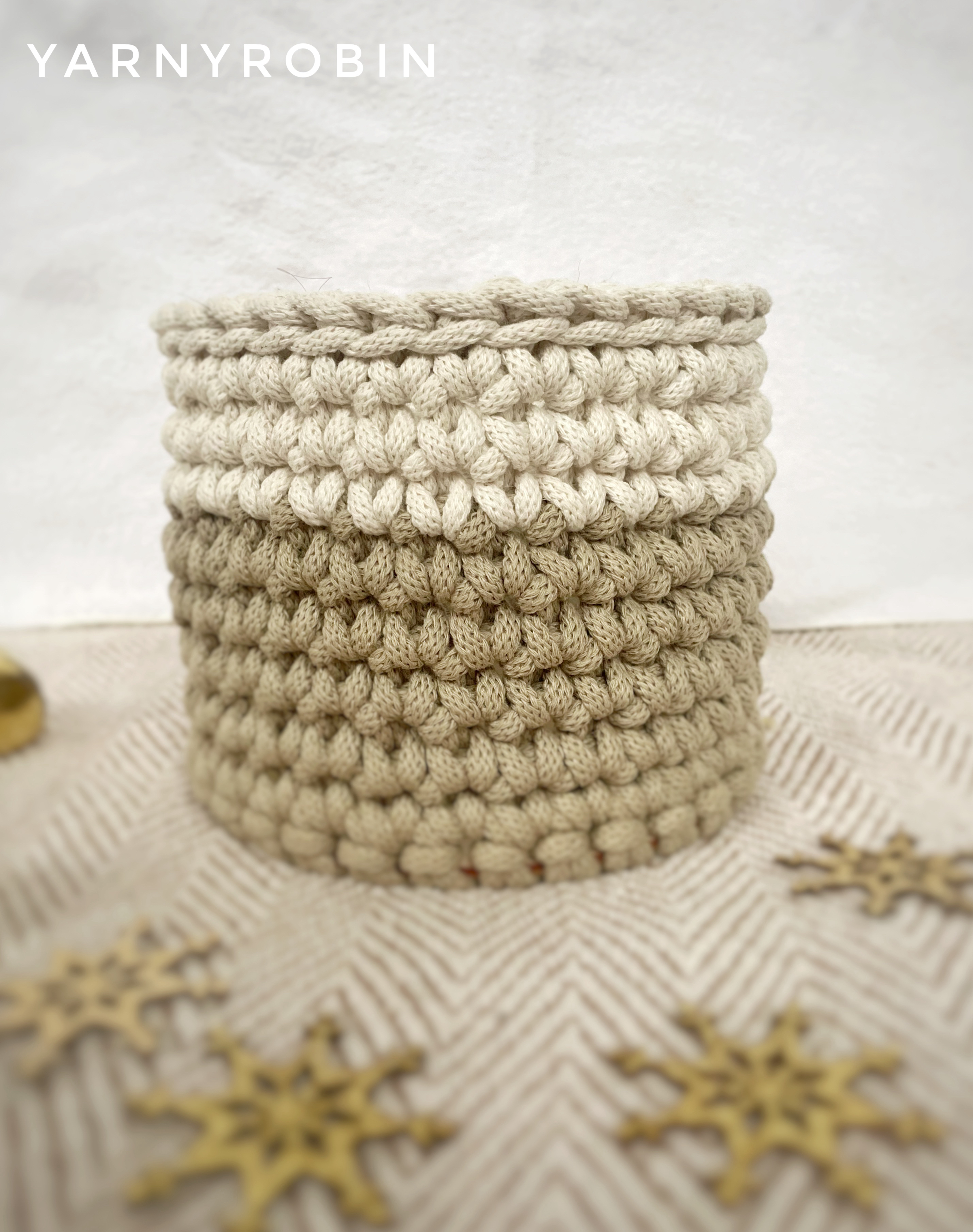 Crochet basket